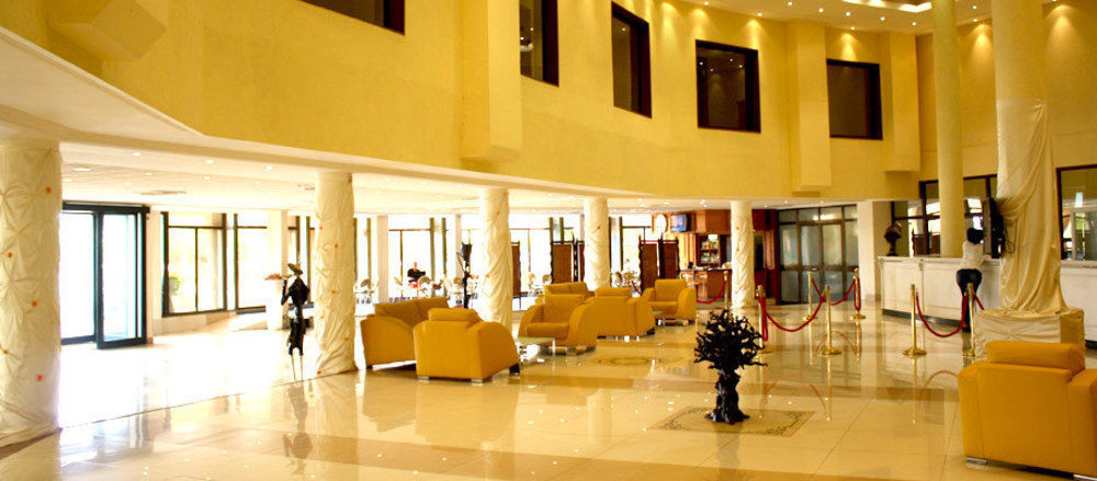 Palace Hotel Wagadugu Zewnętrze zdjęcie