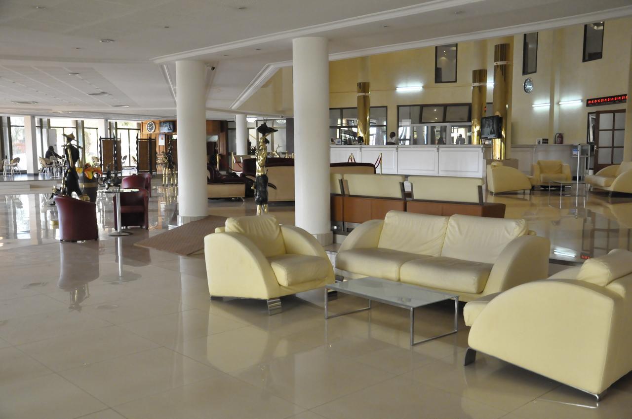 Palace Hotel Wagadugu Zewnętrze zdjęcie