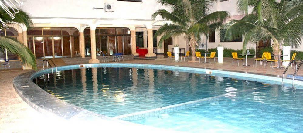 Palace Hotel Wagadugu Zewnętrze zdjęcie
